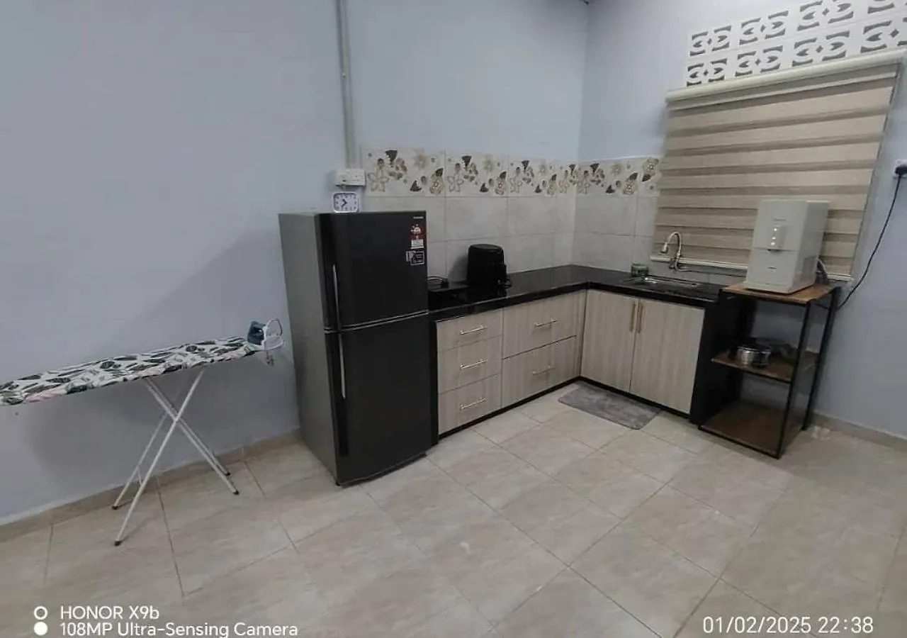 Homestay Zainab Sg Dua Mslim With 100Mbps Wifi Kepala Batas  Malezya
