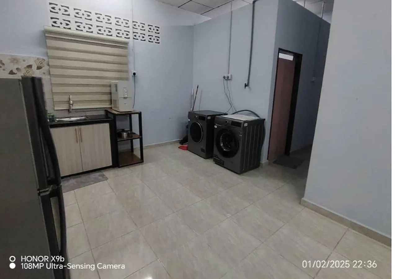 Homestay Zainab Sg Dua Mslim With 100Mbps Wifi Kepala Batas  Tatil Evi